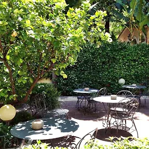 *** Szálloda Select Garden Olaszország